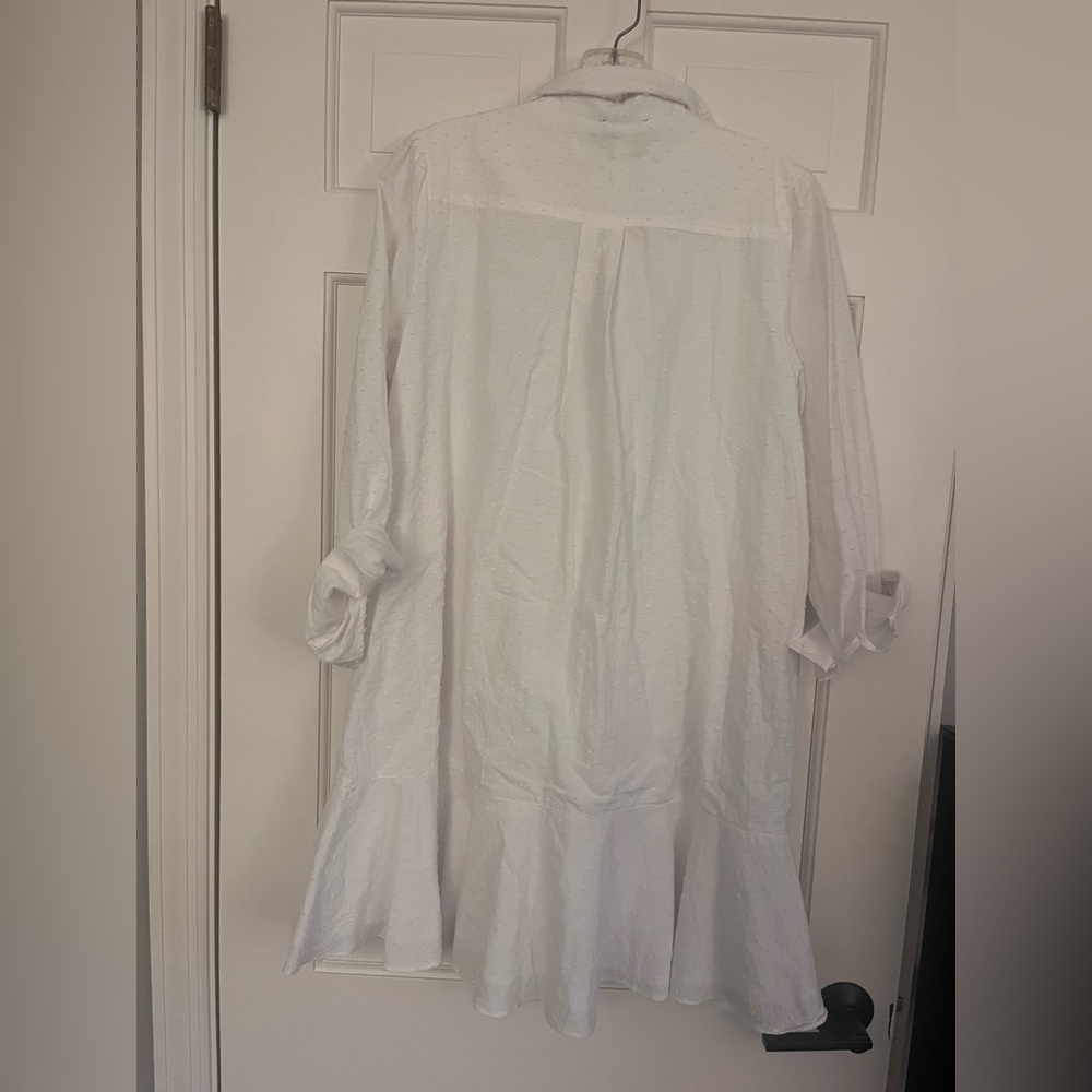 Tuckernuck Swiss Dot Button Up Ruffle Shirt Dress White Size Small - Picture 5 of 6